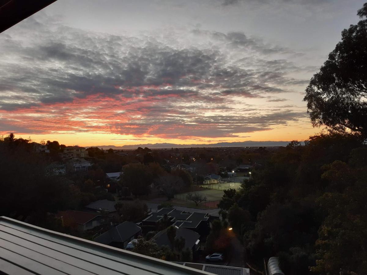 Sherwood Lodge 4-Bedroom Holiday Home With Spectacular Views Christchurch Exterior foto